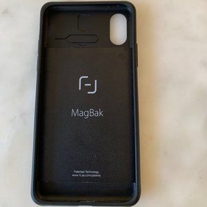 MagBak iPhone X Case
